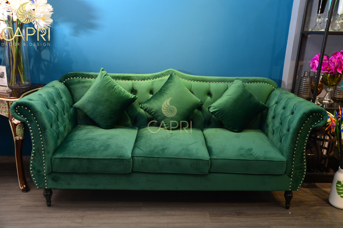 Trên một chiếc sofa chỉ nên có nhiều nhất ba gối tựa